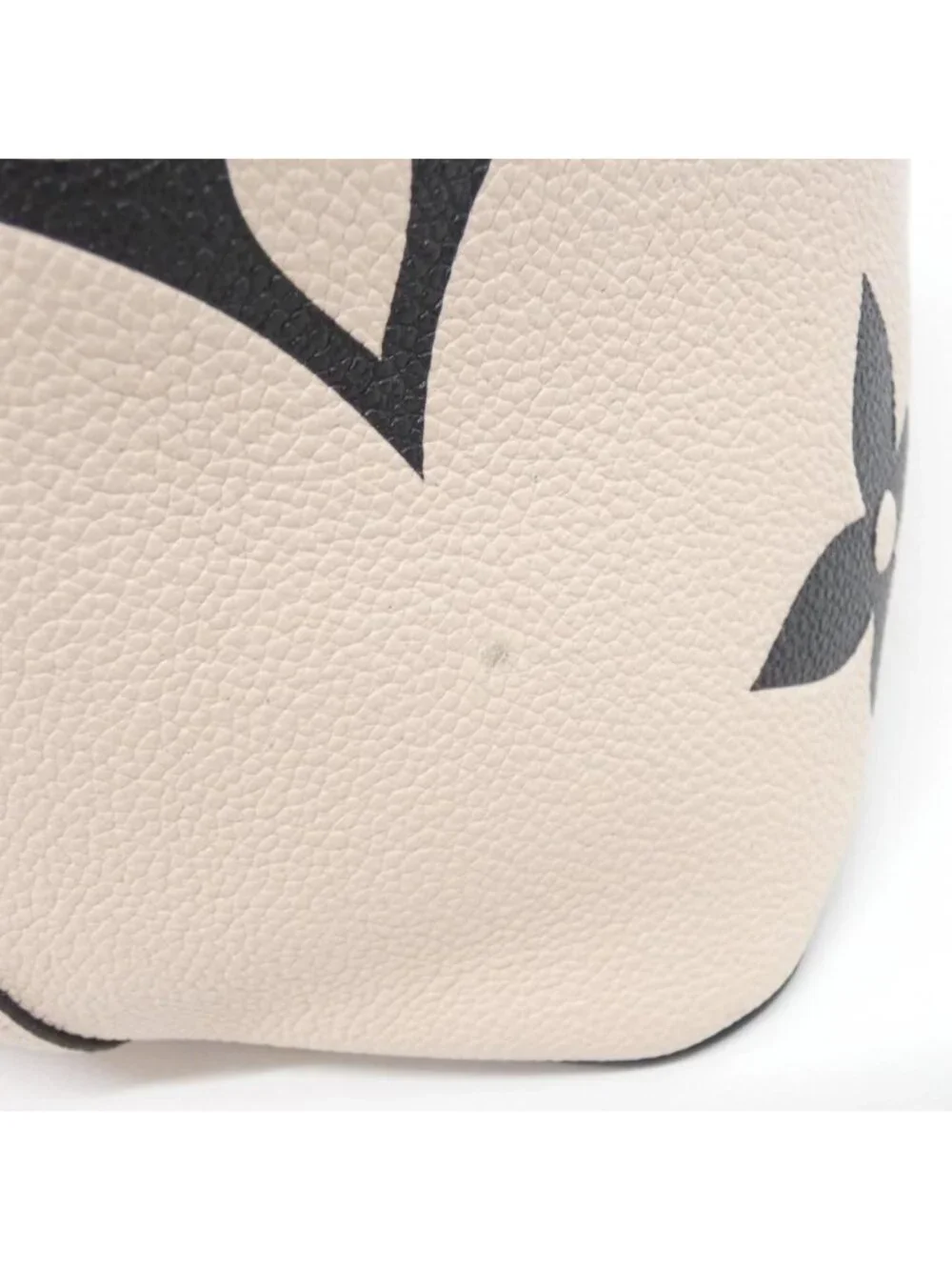 Louis Vuitton LV Crafty Neo Noe Shoulder